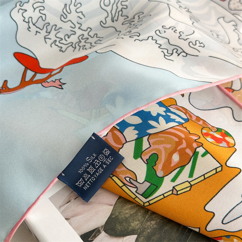 Pañuelo de seda de 135 cm con  - Face Scarf Mask reseña y precio